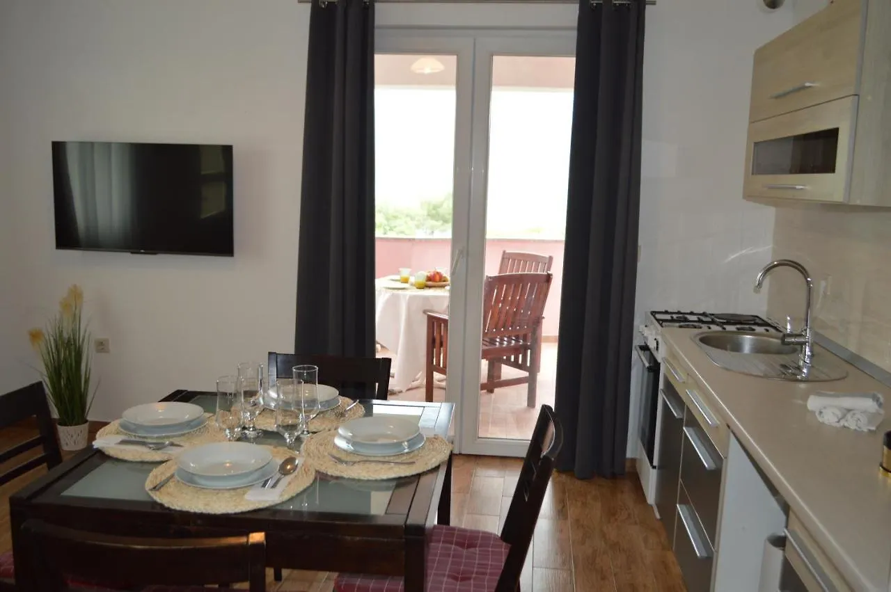 Apartments Mija Pridraga
